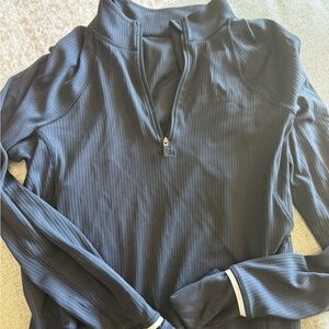 It's Rulu Ribbed Cropped Half Zip